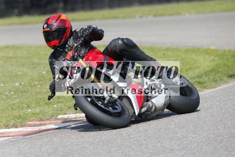 /45 10.08.2025 Plüss Moto Sport ADR/Freies Fahren/733
